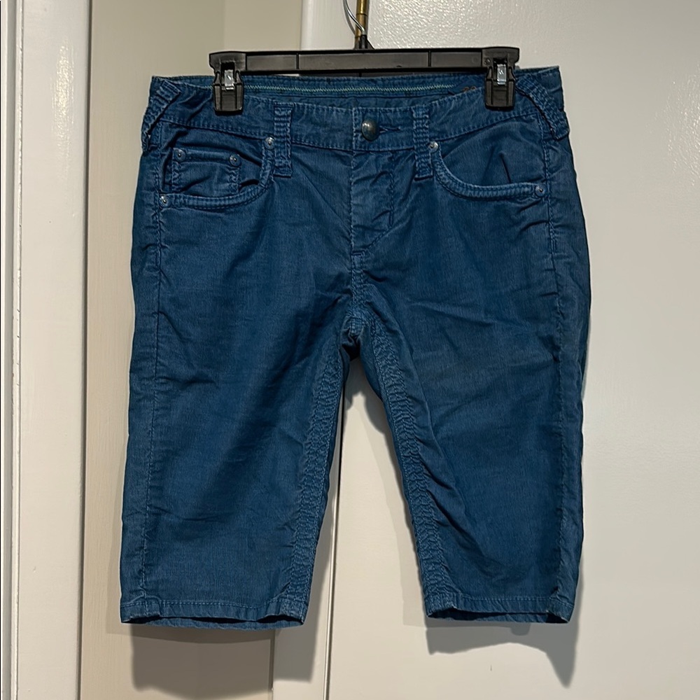Stitch's Blue Bermudas with Classic Denim Style